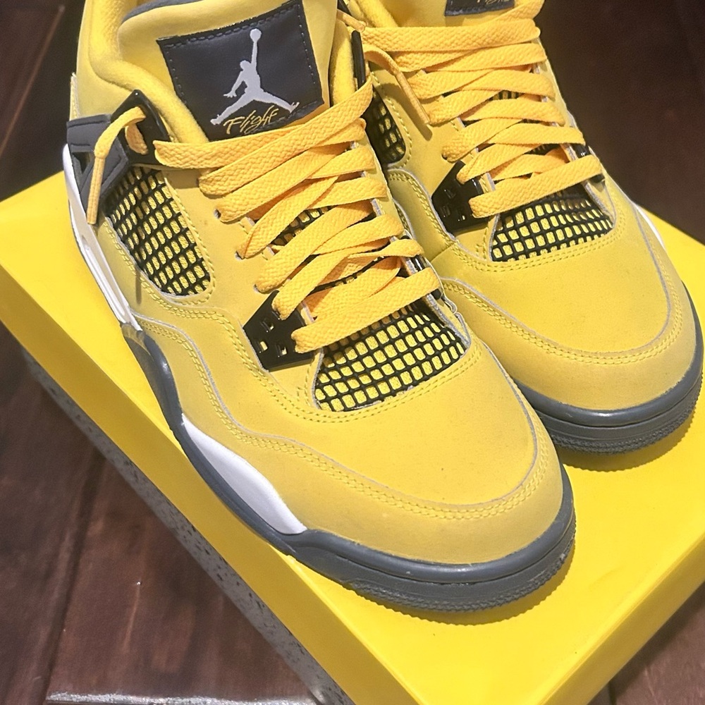 Air Jordan 4 2021 lightning Sneakers - Picture 1 of 12